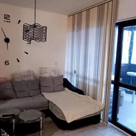 Apartment Apartament *